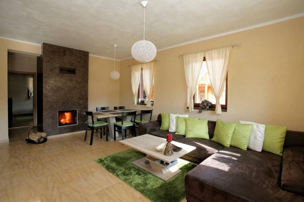 Bystra Apartments Deer And Wolf Экстерьер фото