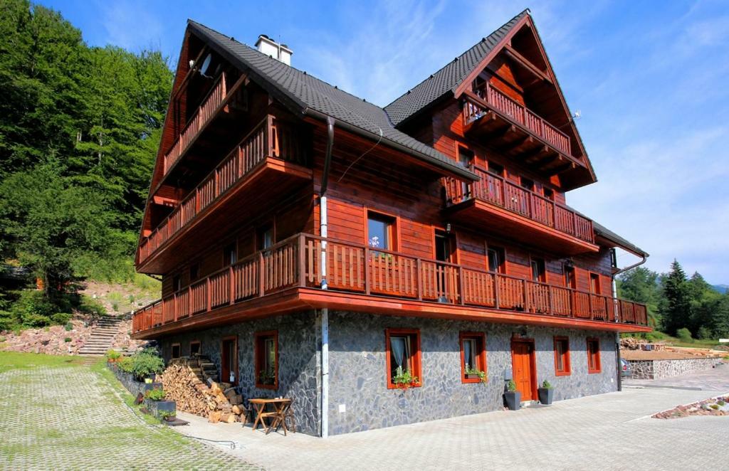 Bystra Apartments Deer And Wolf Экстерьер фото